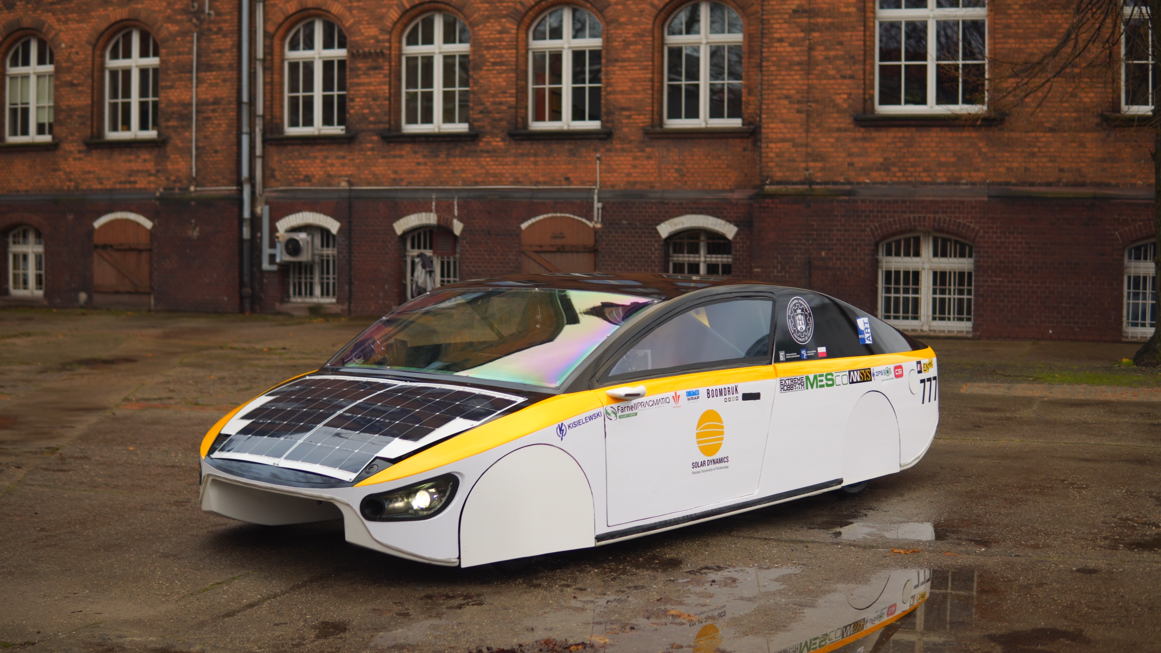 Projektowanie i budowa pojazdów elektrycznych